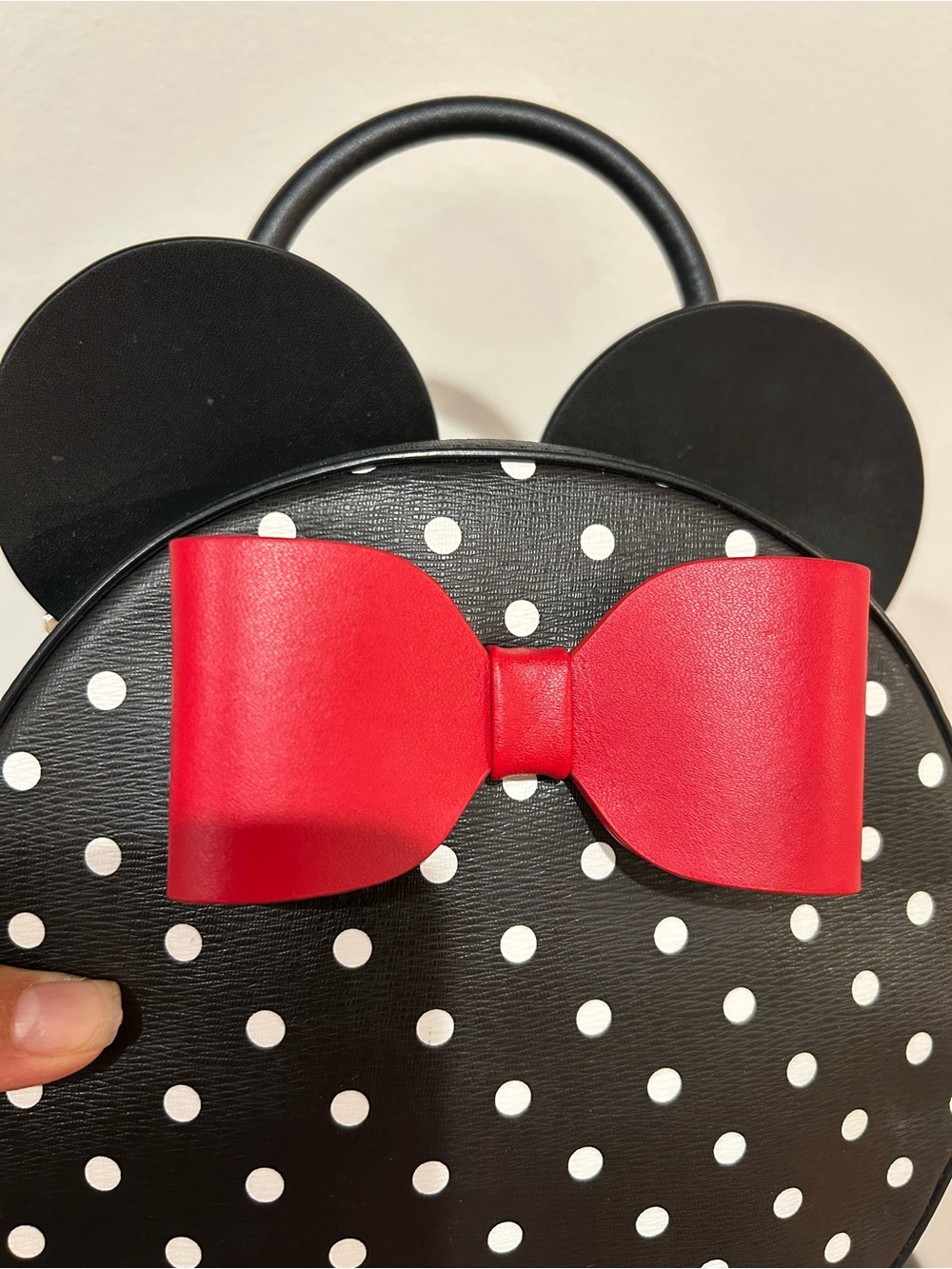 Kate Spade New York Disney x Minnie Mouse crossbody bag EUC - Picture 8 of 12